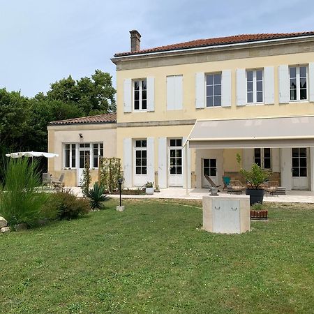 Ambares-et-LagraveBatisse En Pierre XVII Siecle 115 M² Avec Terrasse别墅 外观 照片